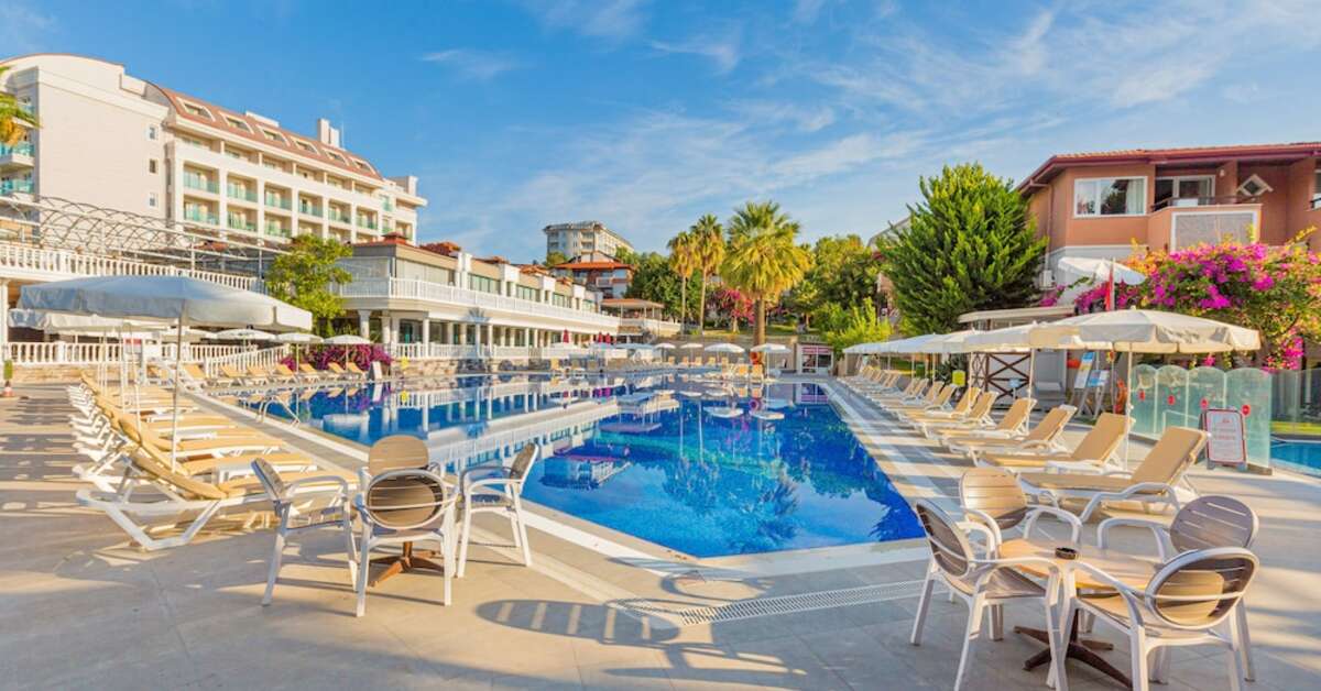 Ein Foto vom Pool im Justiniano Club Alanya