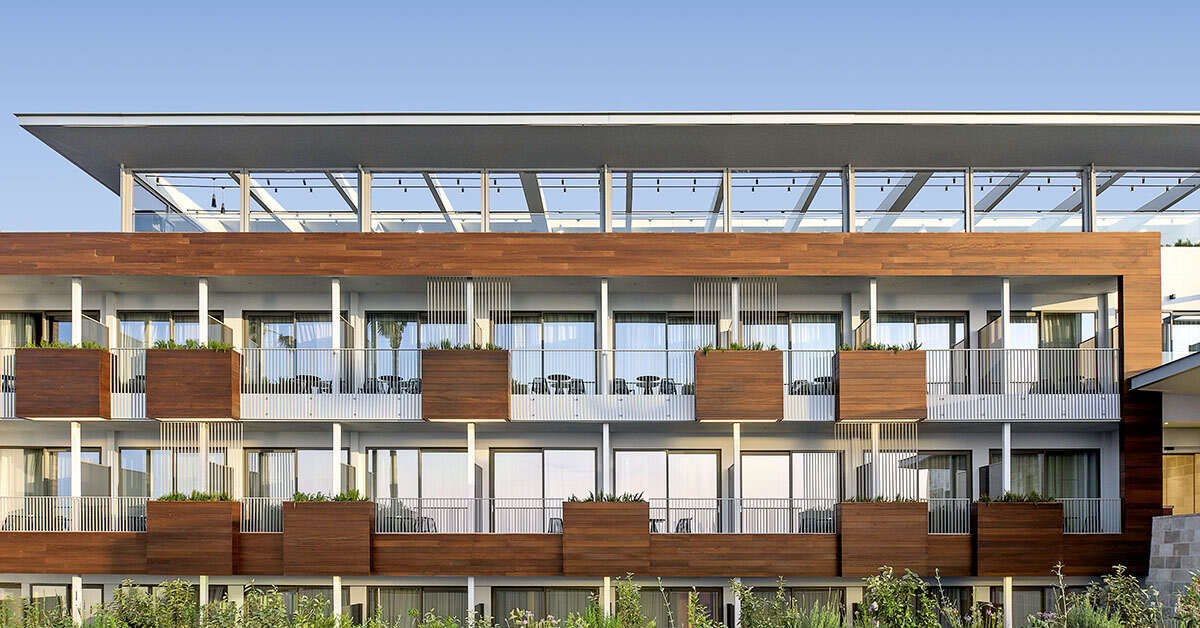Een foto van de buitenkant van Ikonos Seafront Luxury Suites