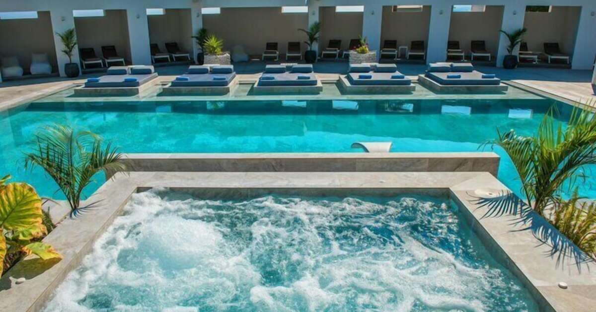 Ein Foto von einer Übersicht des Hotel Matheo Villas & Suites