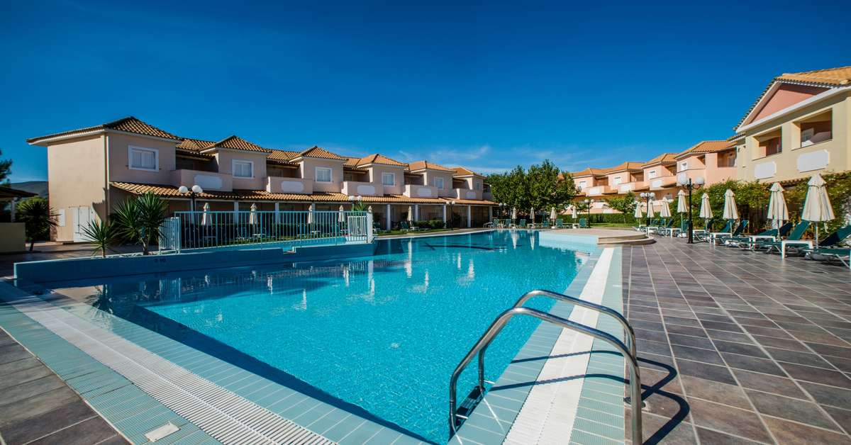 Een foto van het zwembad bij Eco Resort Zefyros