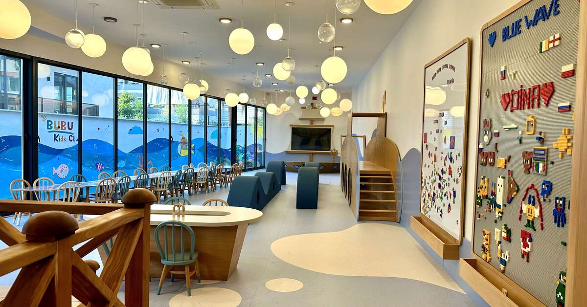 Ein Foto von den Einrichtungen im Blue Wave Suite Hotel