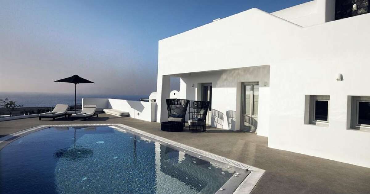 Een foto van het zwembad bij Santo Maris Oia Luxury Suites & Spa