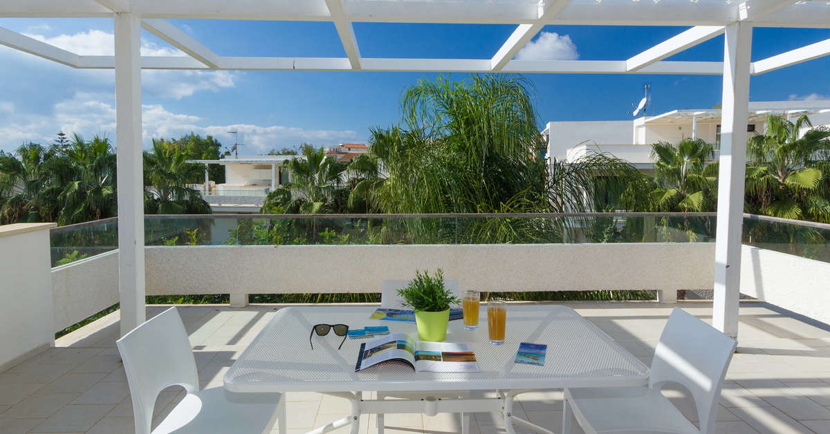 Een foto van het terras bij Kamena Residence