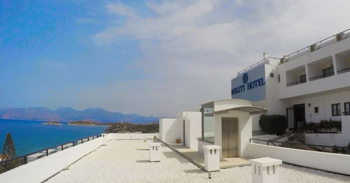 Een foto van de buitenkant van Meliti Hotel