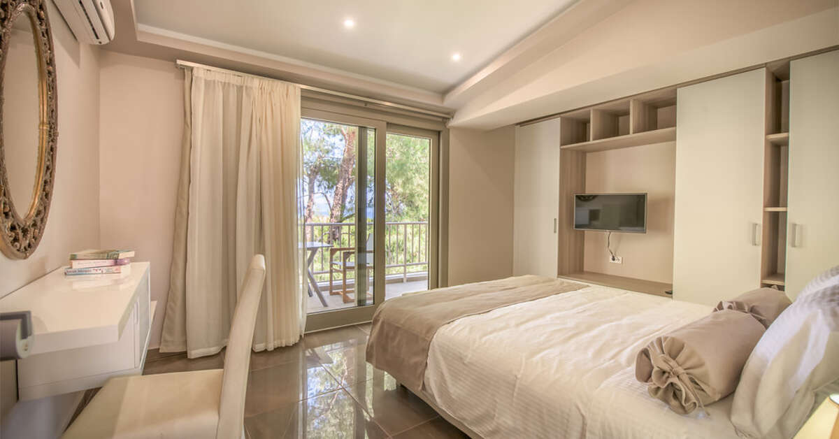 Een foto van Koukounaria Hotel & Suites