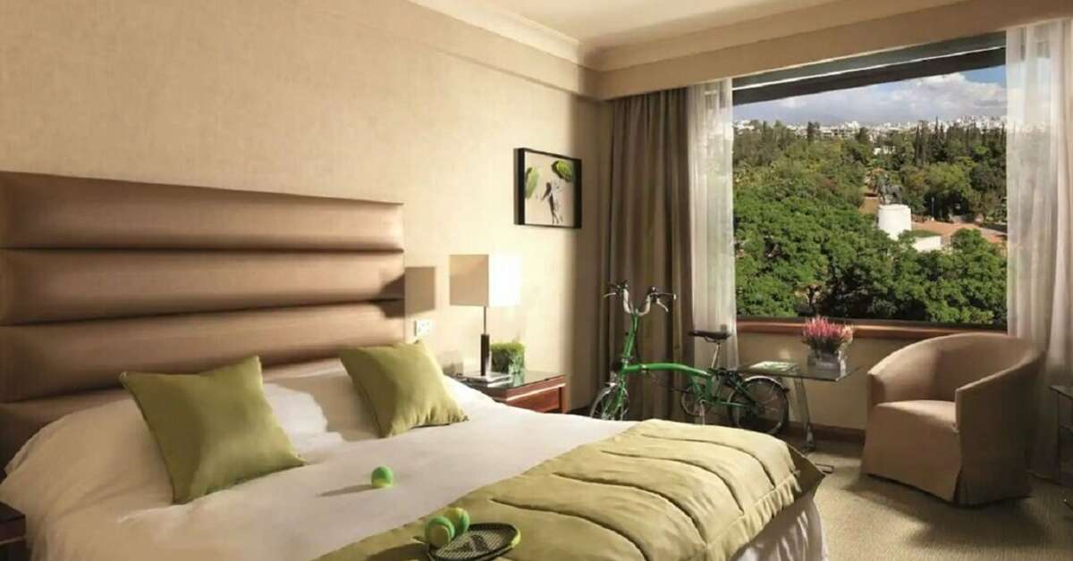 Een foto van een overzicht van Radisson Blu Park Hotel Athene