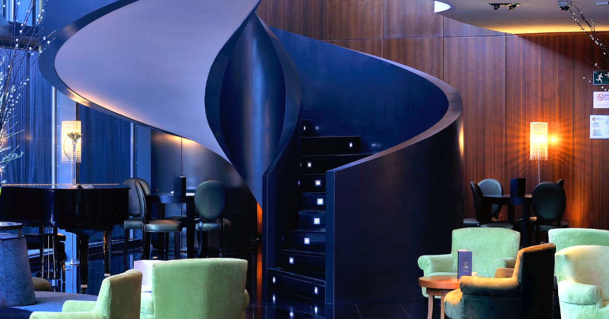 Een foto van het interieur van Eurostars Madrid Tower Hotel