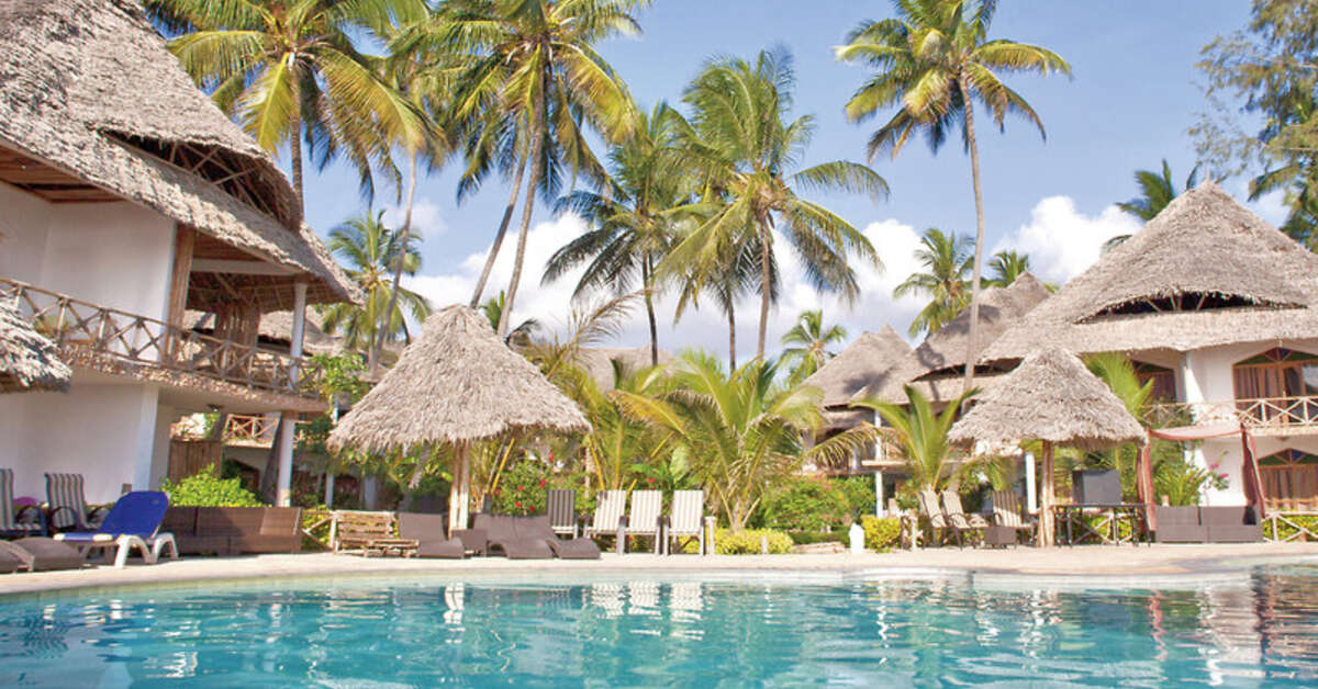 Een foto van het zwembad bij Waridi Beach Resort & Spa