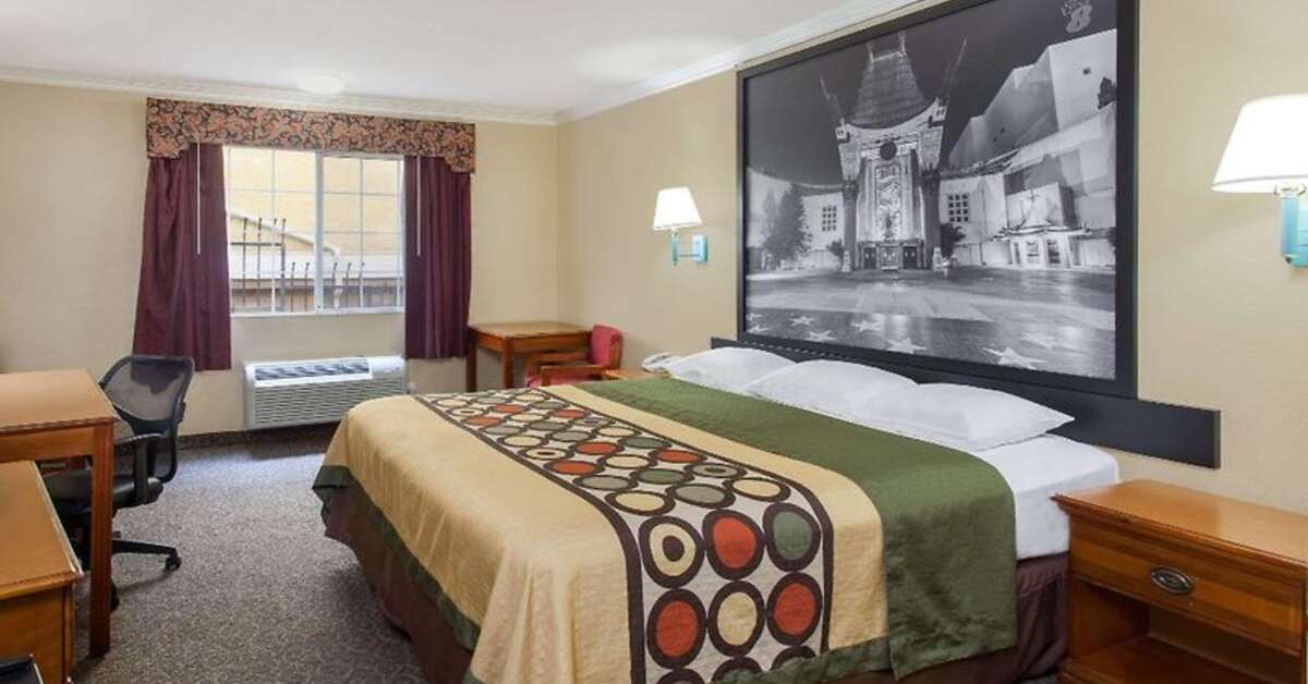 Een foto van Super 8 by Wyndham Los Angeles Downtown