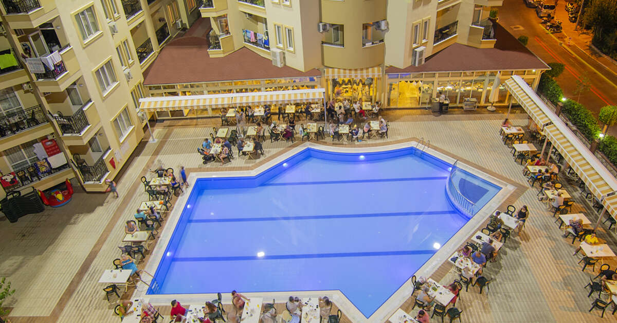 Ein Foto vom Pool im Kleopatra Royal Palm