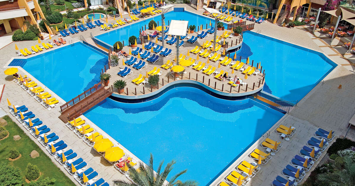 Een foto van het zwembad bij Alaiye Resort & Spa Hotel