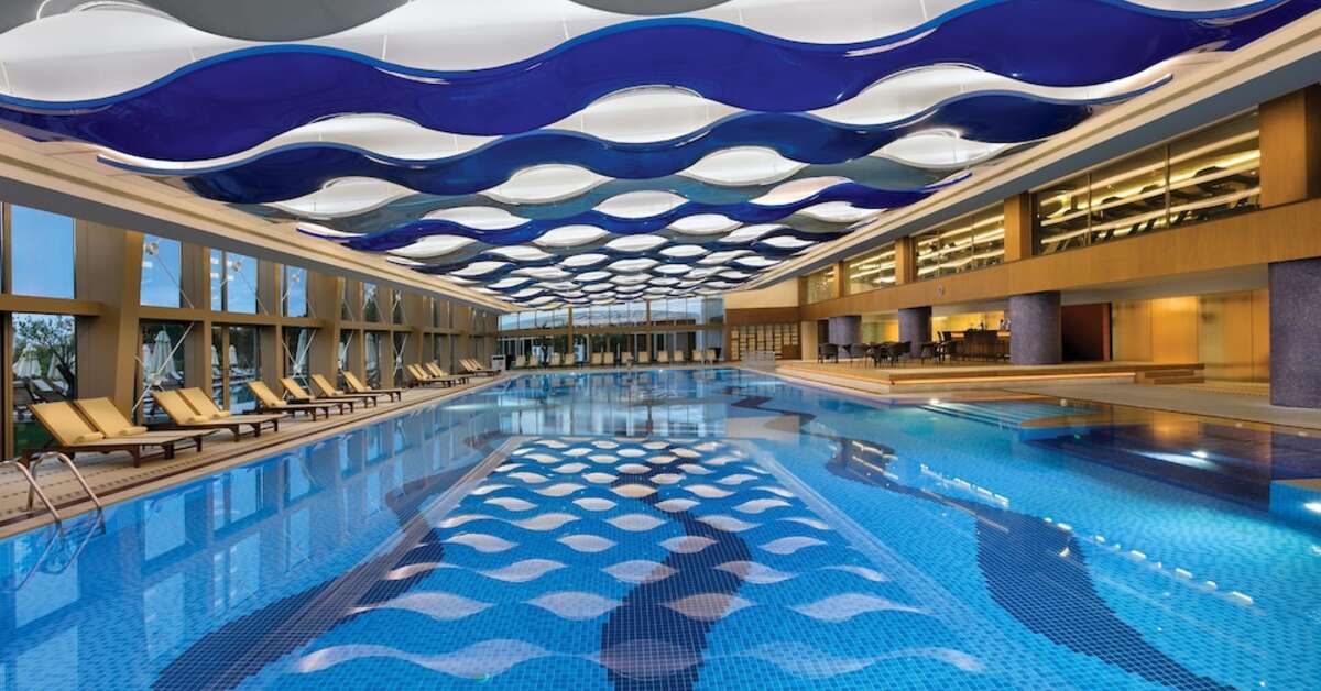 Een foto van het zwembad bij Mardan Palace