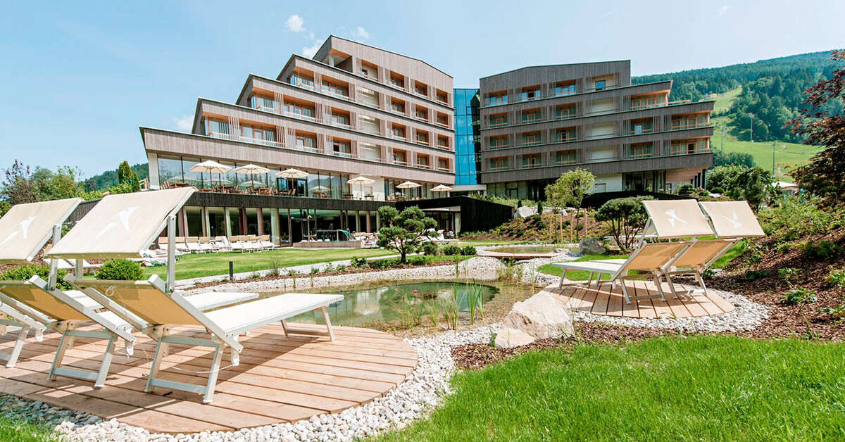 Een foto van de buitenkant van Falkensteiner Hotel Schladming