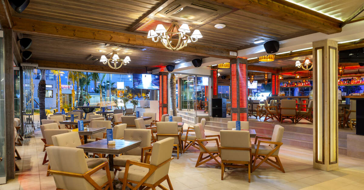 Een foto van de faciliteiten bij Limanaki Beach Hotel