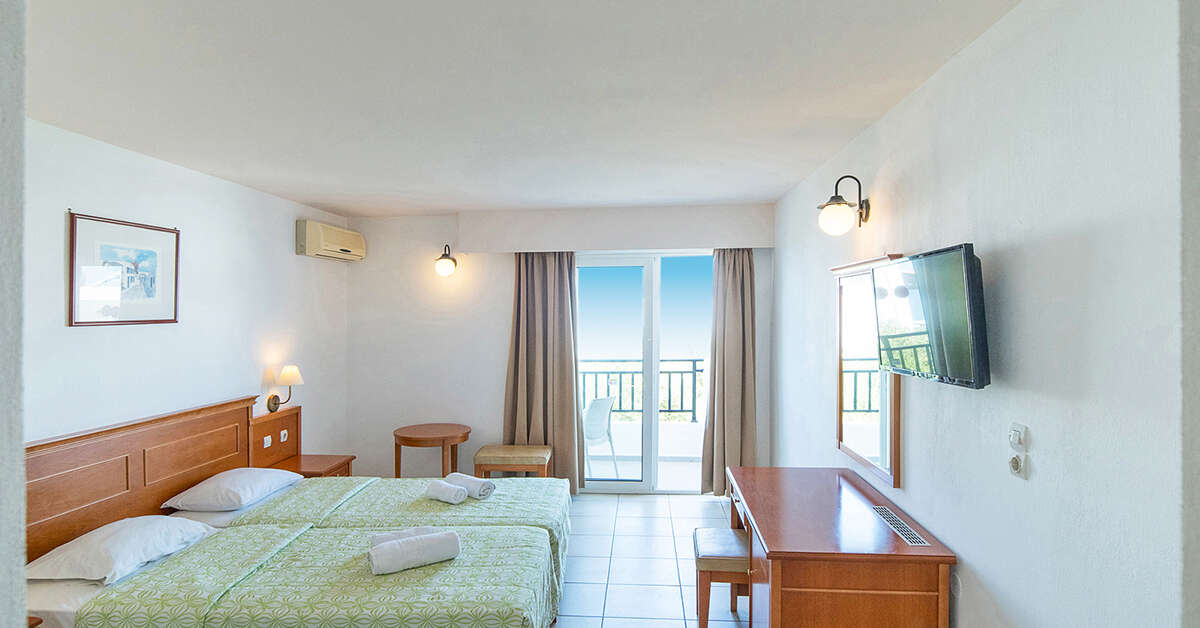 Ein Foto Semiramis Village Hotel