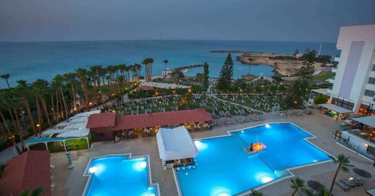 Een foto van Cavo Maris Beach Hotel