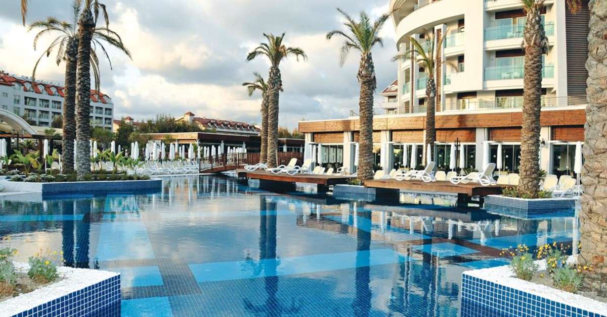 Een foto van het zwembad bij Sunis Evren Beach Resort & Spa
