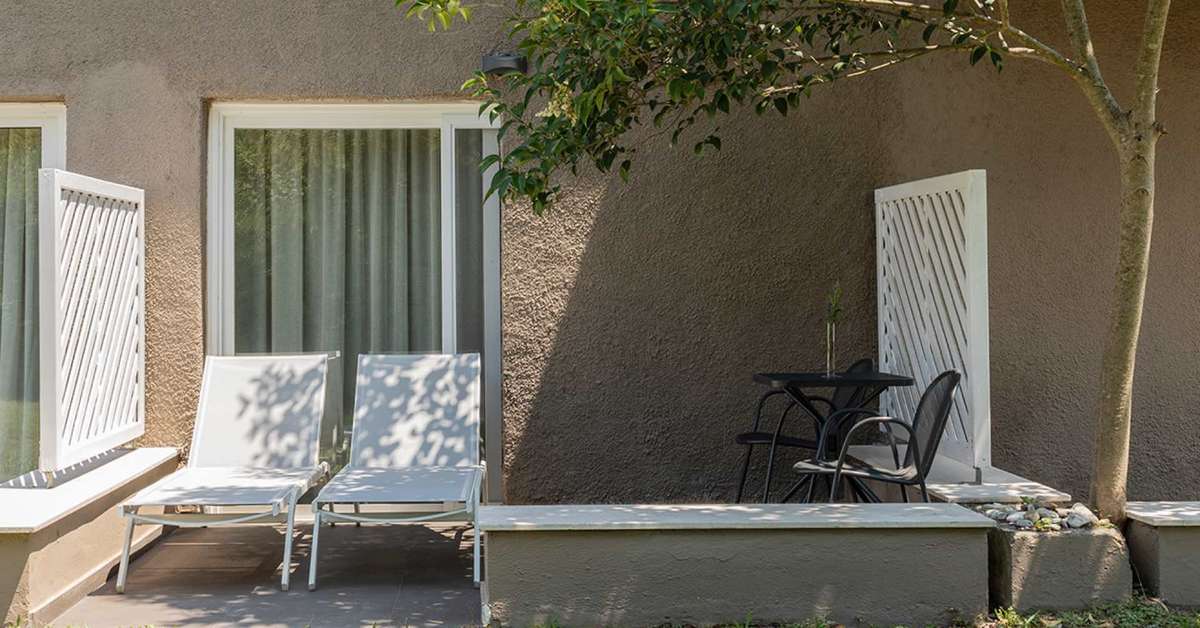 Een foto van het terras bij Dion Palace Beauty & Spa Resort