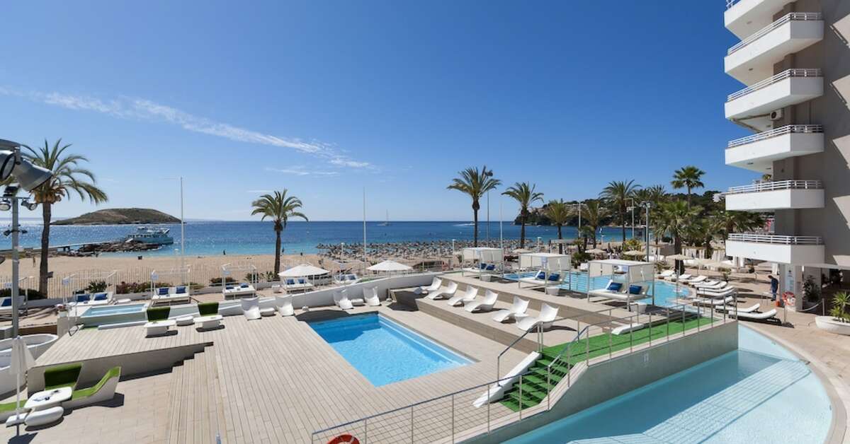 Ein Foto Innside by Melia Wave Calvia