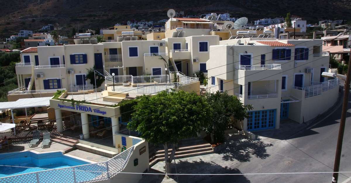 Een foto van de buitenkant van Frida Village Appartementen
