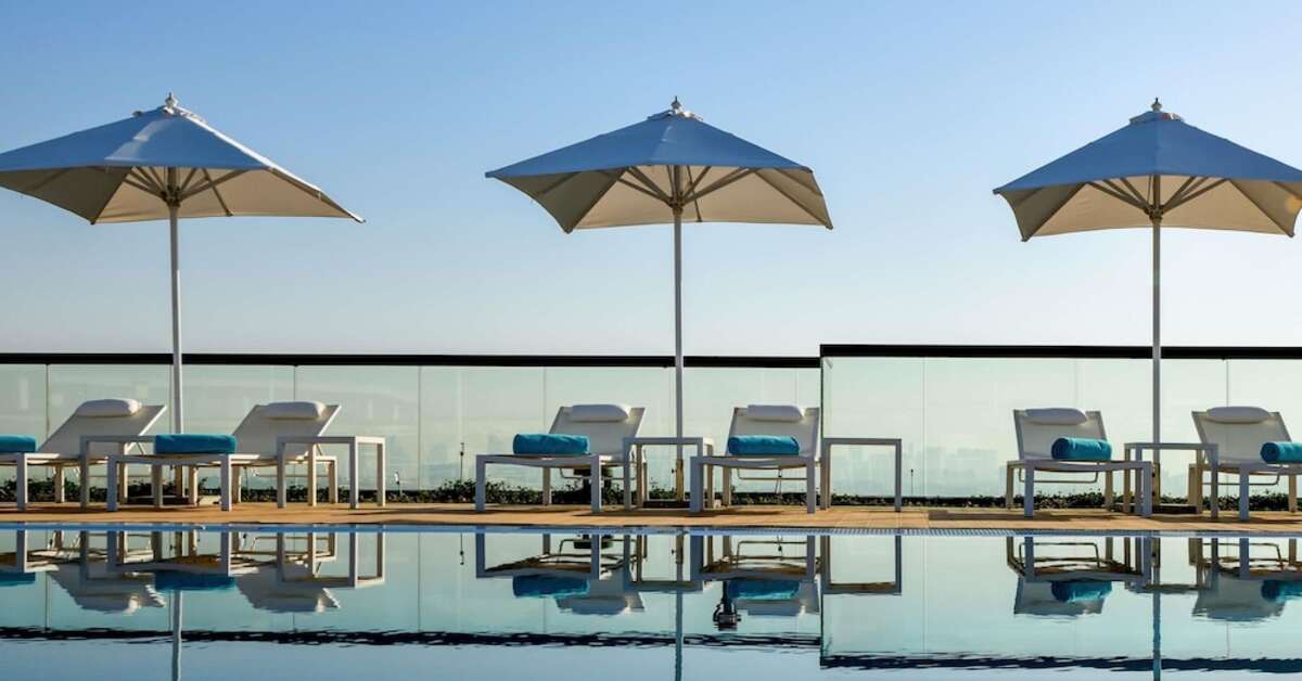 Ein Foto Grand Mercure Dubai City