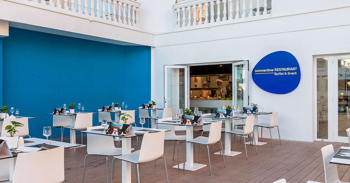 Een foto van de faciliteiten bij Hotel Triton Beach