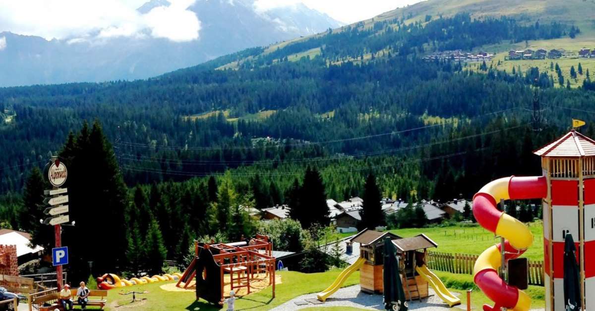 Ein Foto von der Außenansicht des Das Alpenwelt Resort