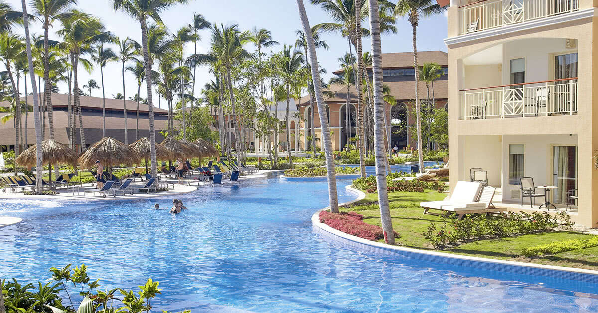 Ein Foto vom Pool im Hotel Majestic Colonial Punta Cana
