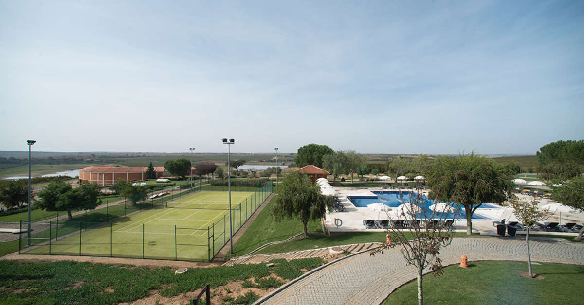 Een foto van het zwembad bij Vila Gale Alentejo Vineyards