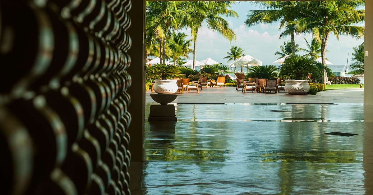 Een foto van het zwembad bij Grand Velas Riviera Maya Hotel