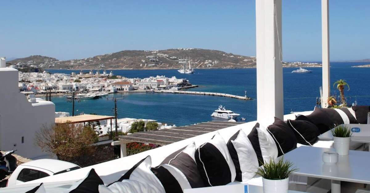 Een foto van het terras bij Mykonos View