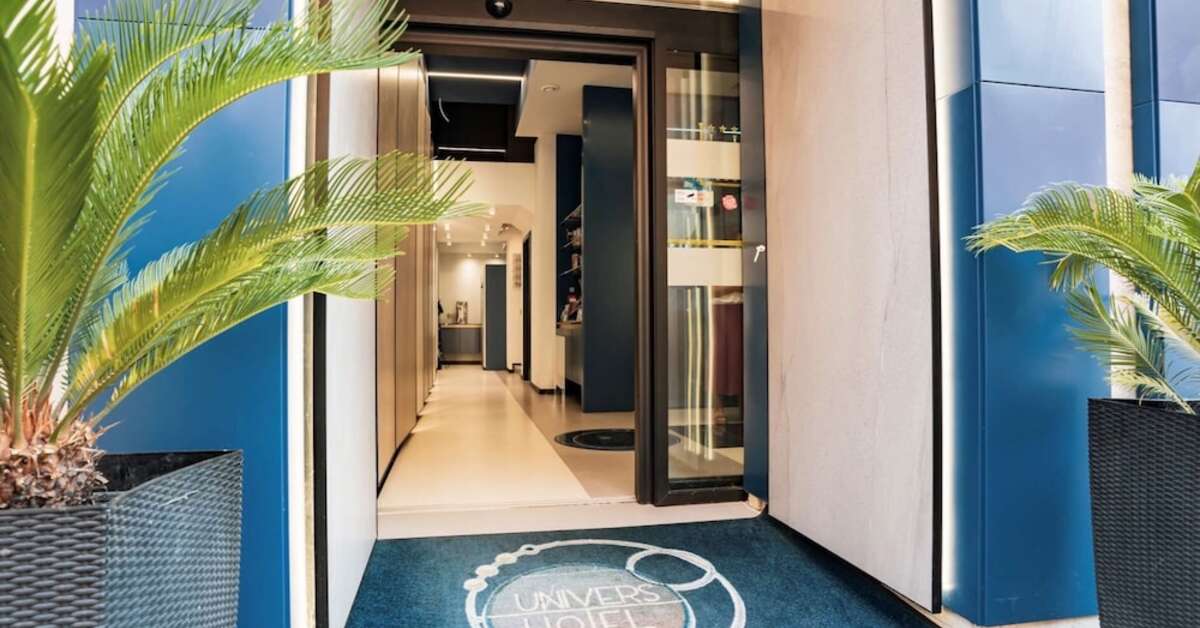 Ein Foto Hotel Univers