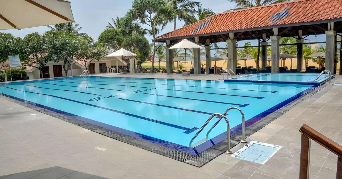 Een foto van het zwembad bij Goldi Sands Hotel