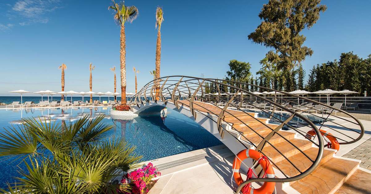 Een foto van het zwembad bij Hotel Potidea Palace