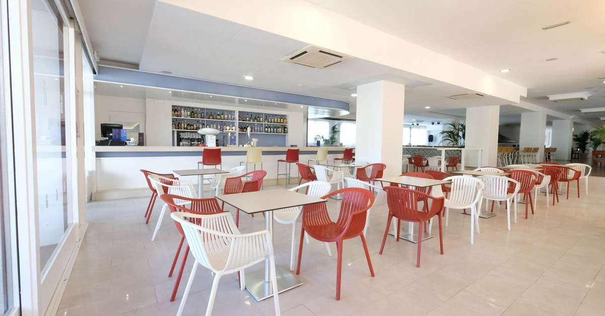 Een foto van de faciliteiten bij azuLine Hotel Bergantin