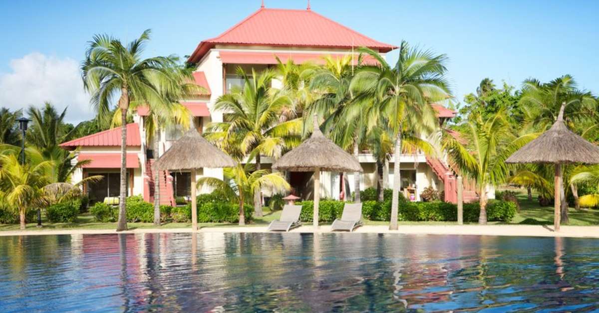Een foto van het zwembad bij Tamassa Resort