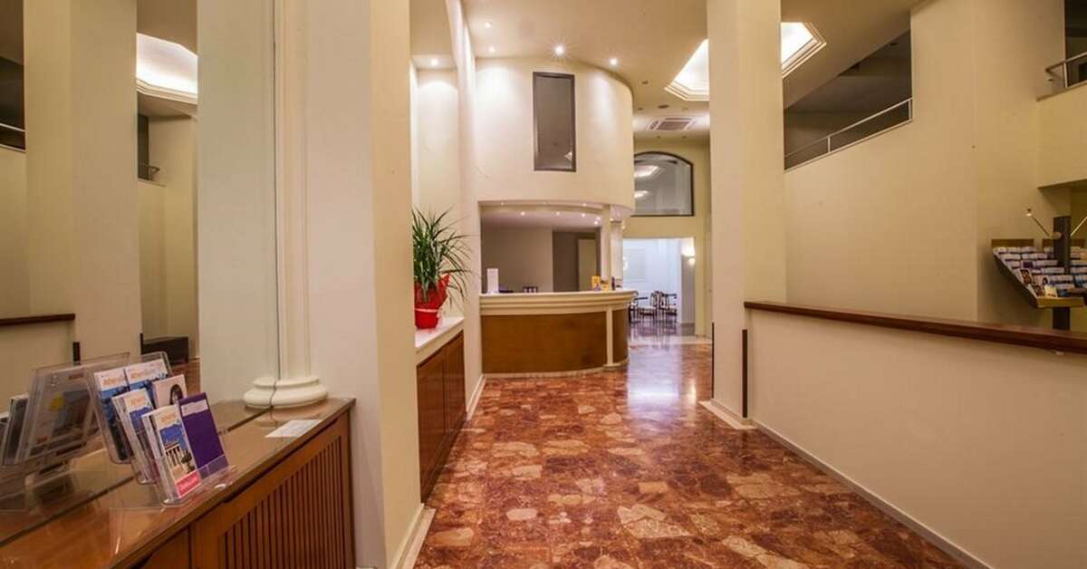 Een foto van Marina Athens Hotel