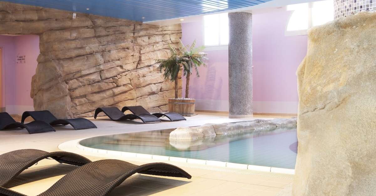 Een foto van het zwembad bij Dream Castle Hotel
