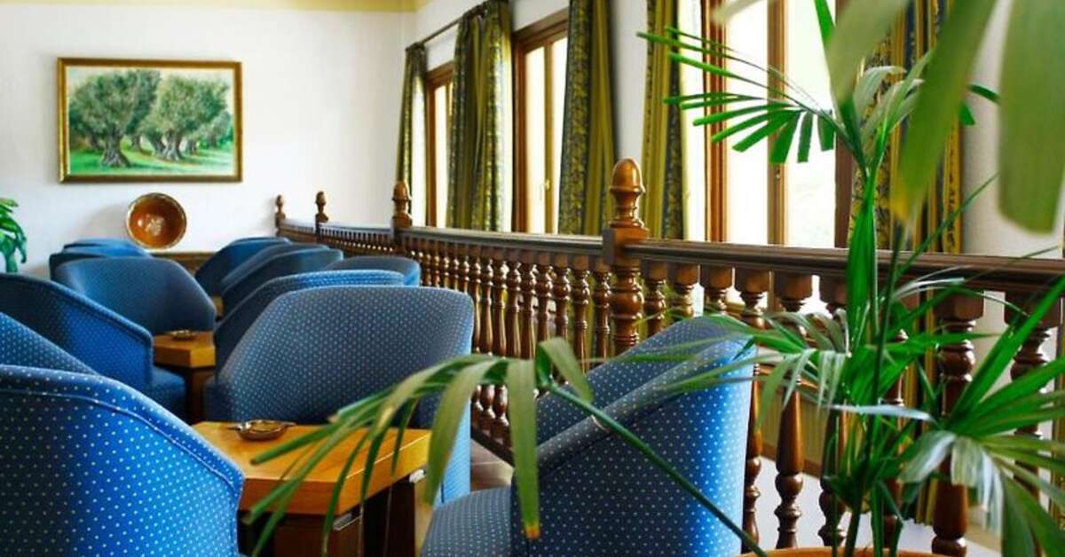Ein Foto vom Innenbereich im Hotel Gaya