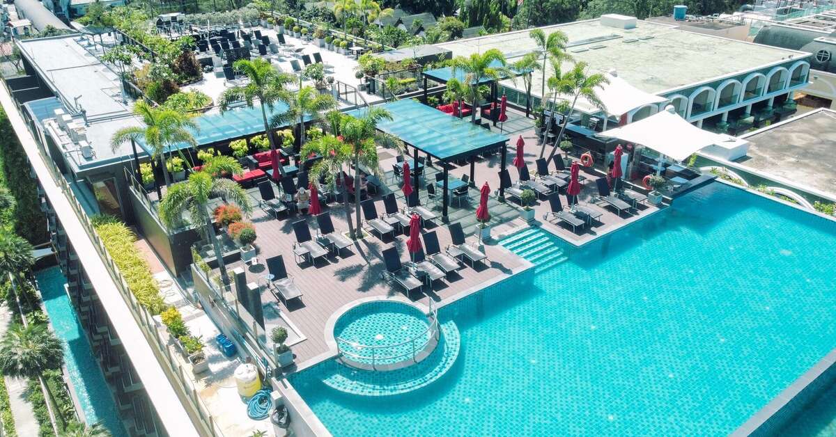 Een foto van The Charm Resort Phuket