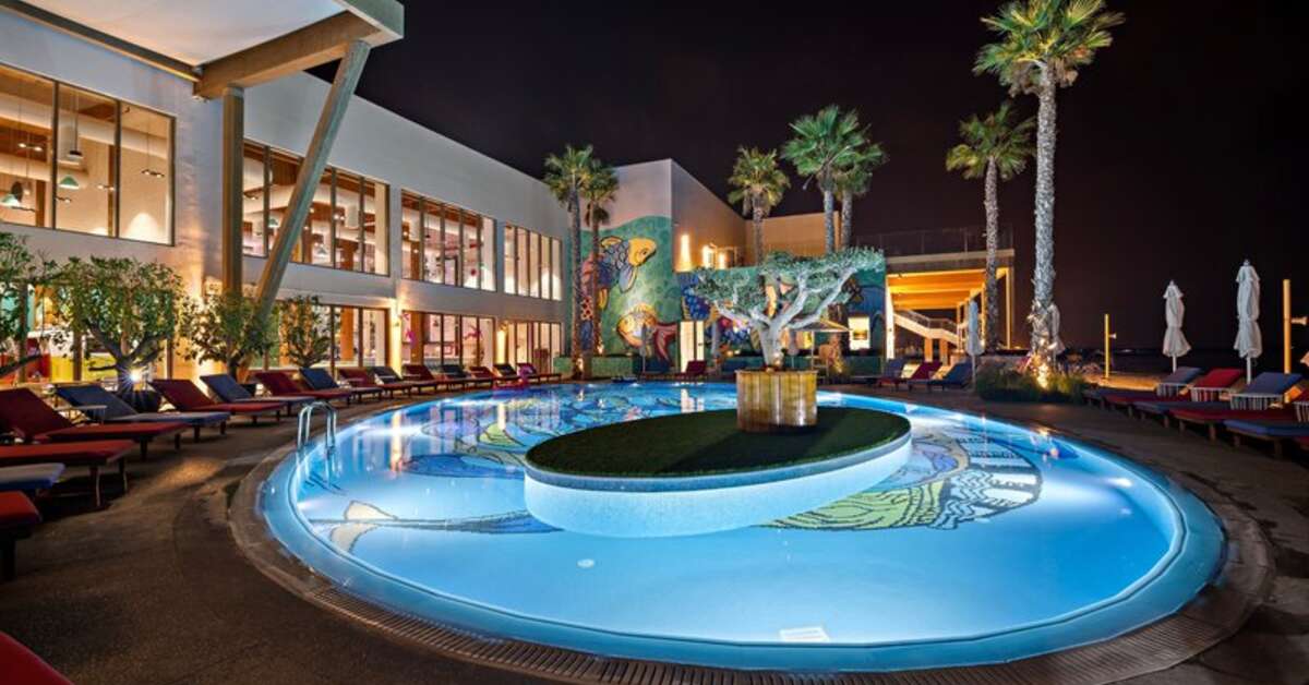 Een foto van Fuwairit Kite Beach Tapestry Collection by Hilton