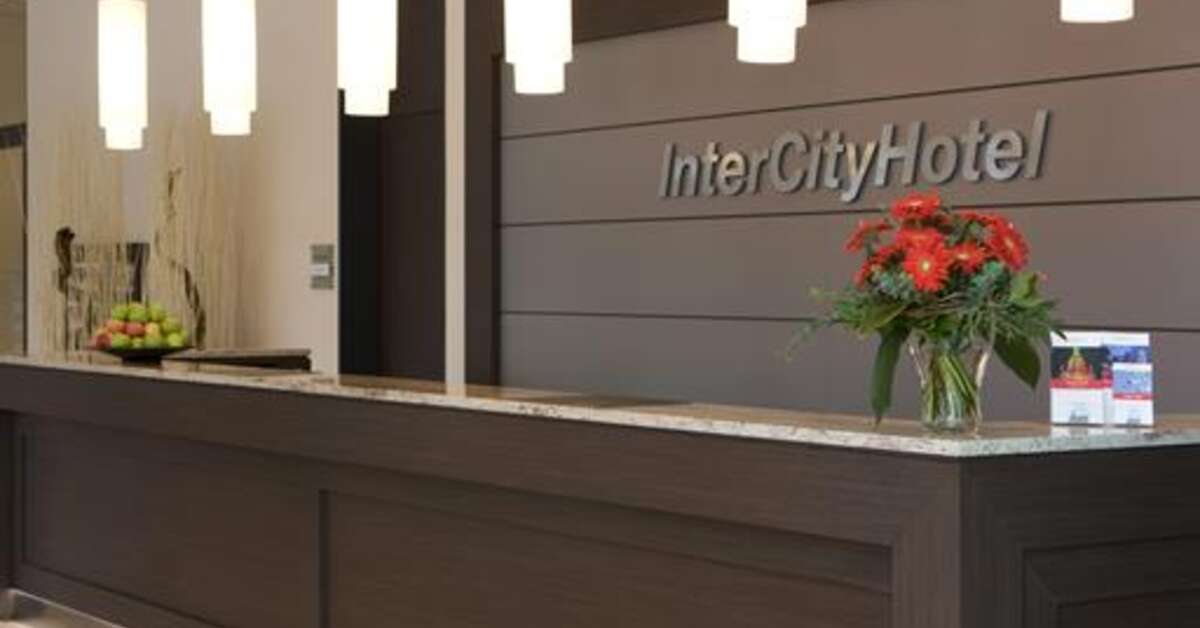 Ein Foto vom Innenbereich im IntercityHotel Dresden