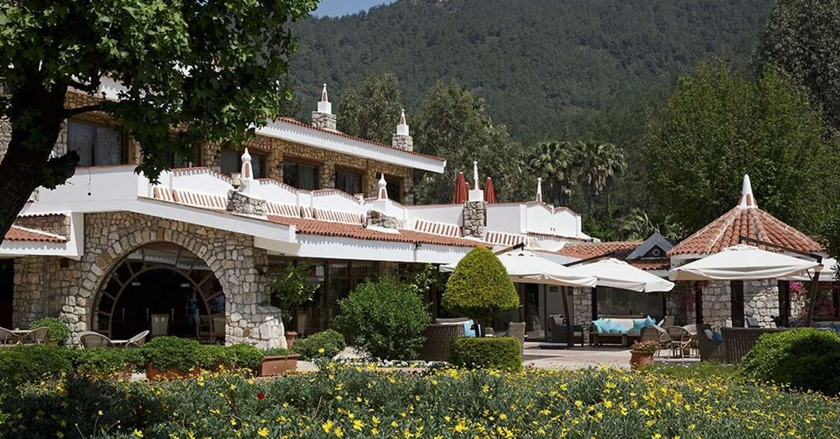 Een foto van de buitenkant van Marti Resort