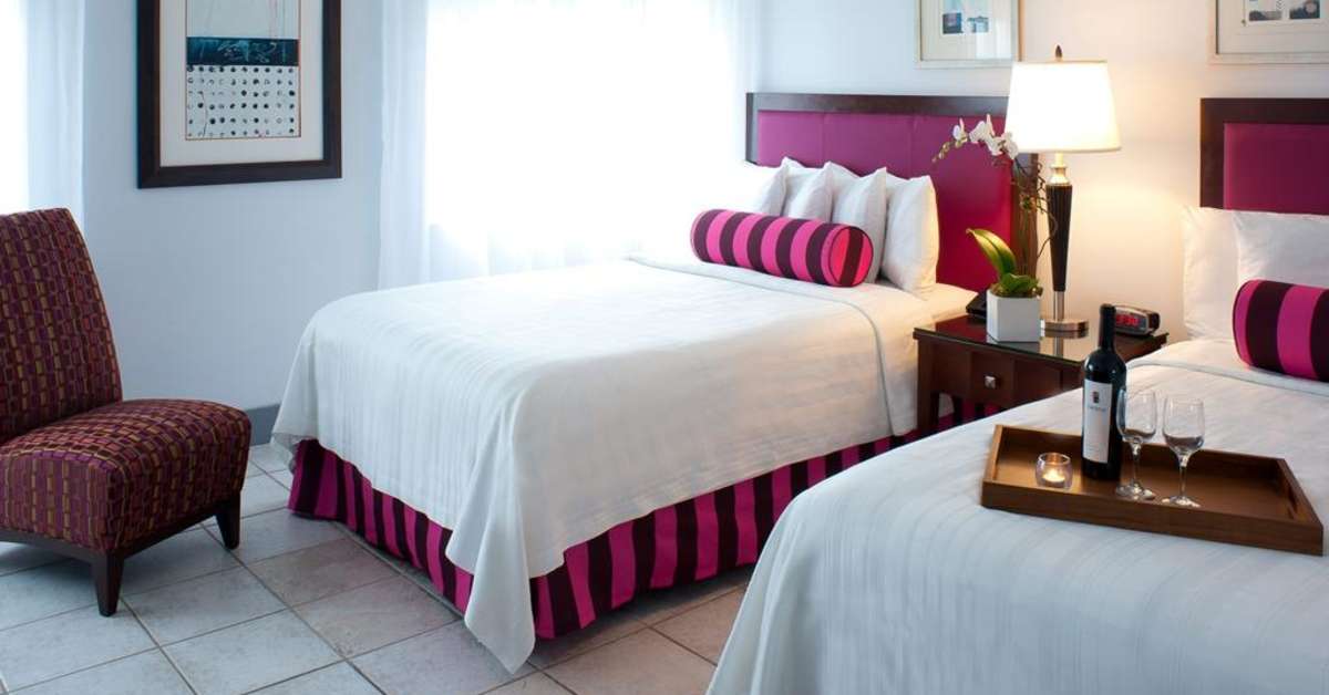 Een foto van Marseilles Hotel
