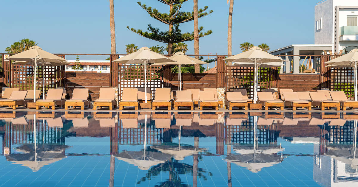 Een foto van het zwembad bij Gaia Village Hotel