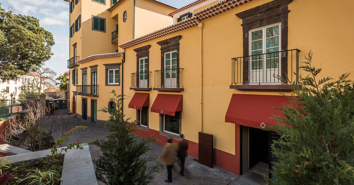 Een foto van de buitenkant van Castanheiro Boutique Hotel