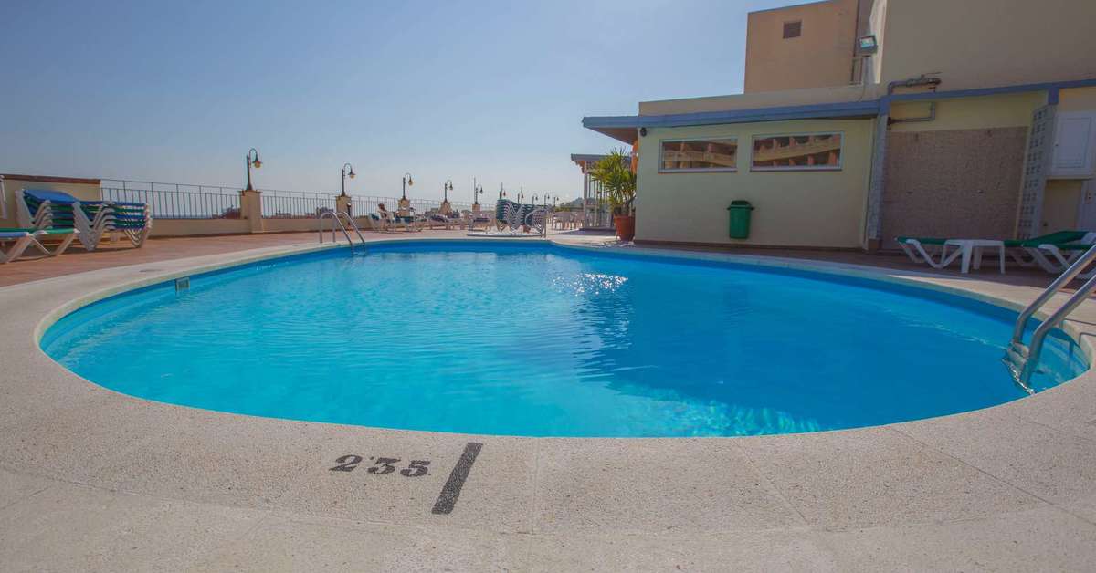 Een foto van het zwembad bij Hotel Lloret Santa Rosa