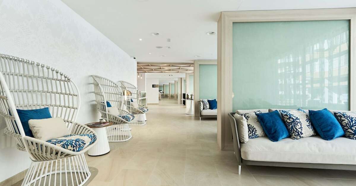 Een foto van het interieur van Eurostars Ibiza