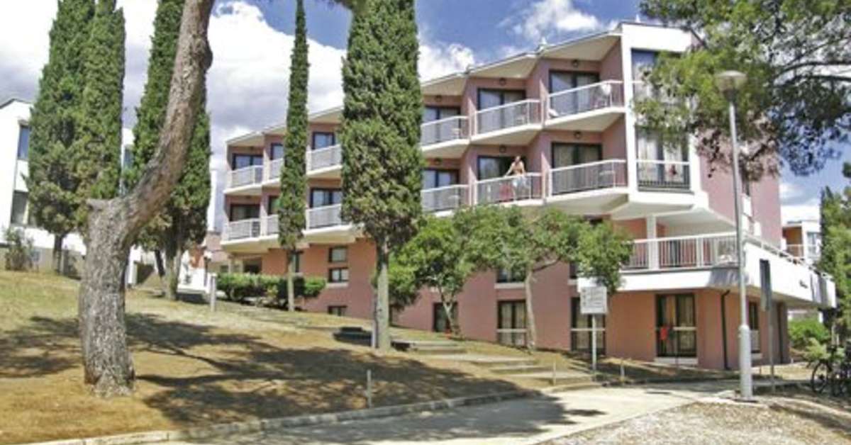 Een foto van de buitenkant van Resort Centinera