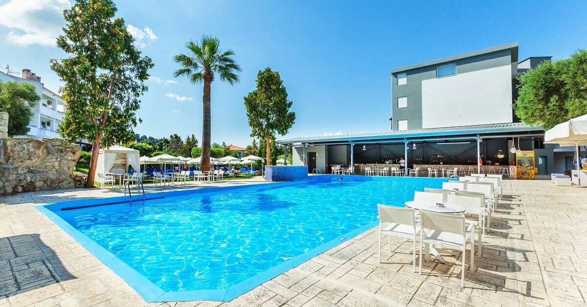 Een foto van het zwembad bij Hotel Kriopigi